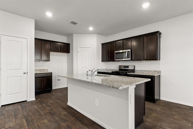 Building Photo - 164 Frogmore Lp