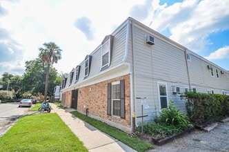 Building Photo - 1423 Hawthorne St