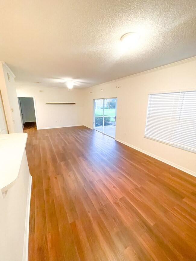 Foto del edificio - 2/2 Haile Condo K59 - Available Dec 15th