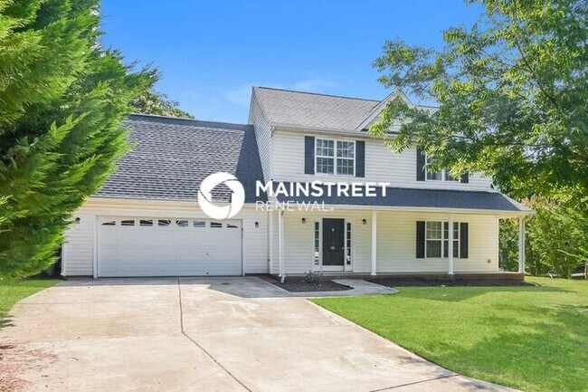 Foto del edificio - 4 Bedroom Pet-Friendly Home in Gibsonville, NC with Main Street Renewal