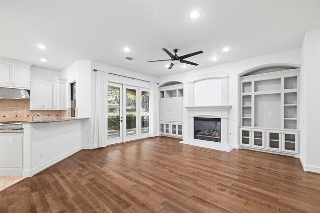 Foto del edificio - 1036 Liberty Park Dr