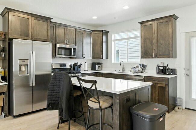 Foto del edificio - 91 W Ryker Ln