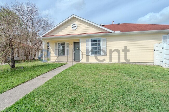 Foto del edificio - 919 Verde Trails Dr