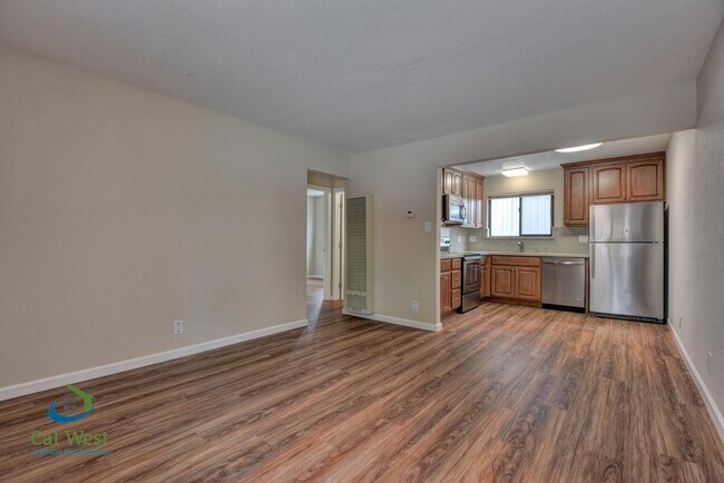 Foto del edificio - 428 S 11th St