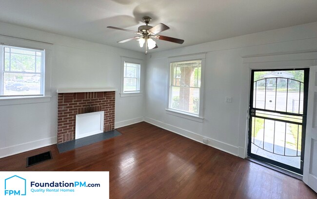 Foto del edificio - 1492 Faxon Ave