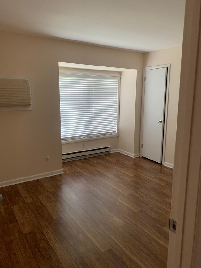 Foto del edificio - 134 Amberly Dr