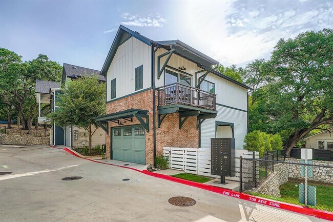 Foto del edificio - 3809 Valley View Rd