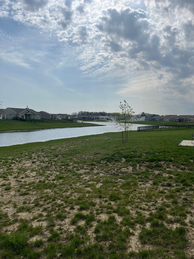 Building Photo - Fieldstone at the Crossing…3 Bedroom 2 Bath