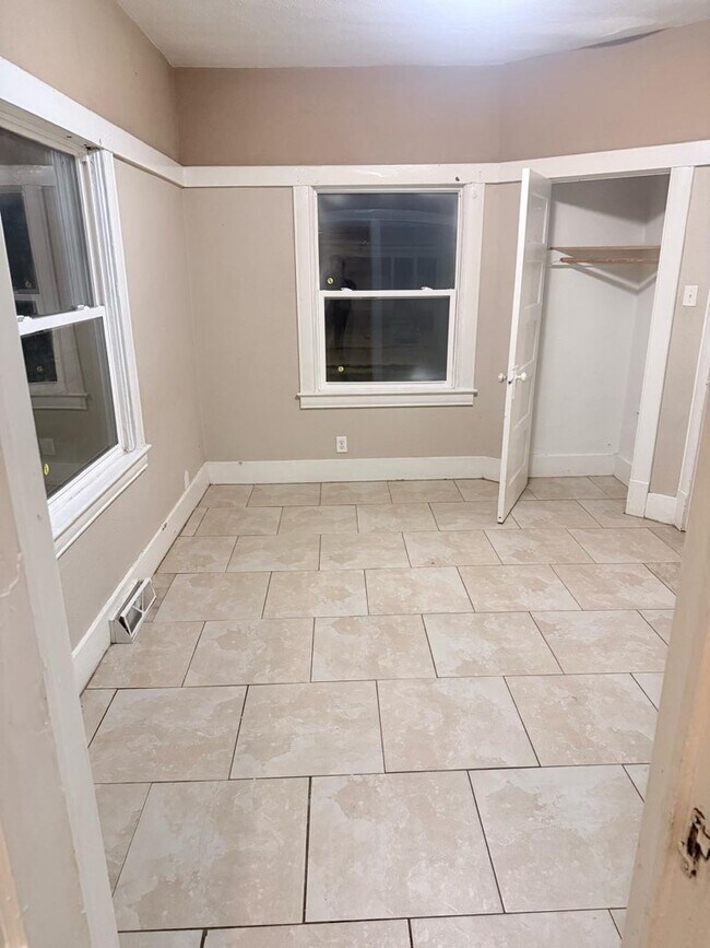 Foto del edificio - 249 N 17th St