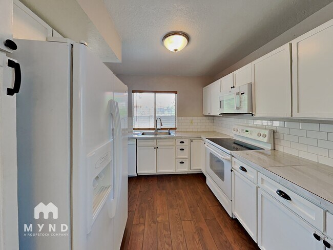 Foto del edificio - 5171 W Wood Owl Dr