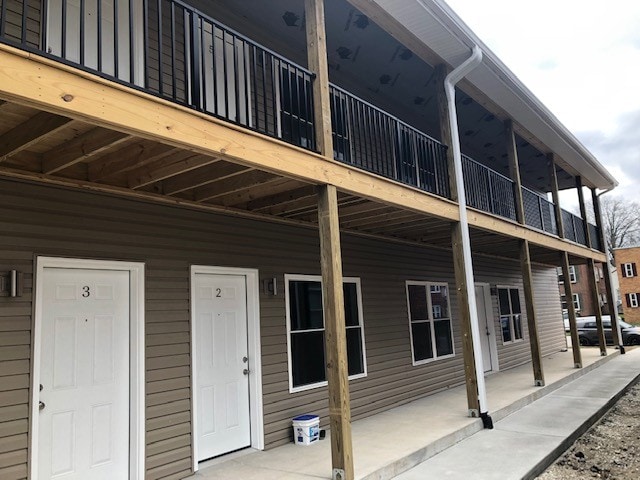 Building Photo - 1355 Charleston Ave
