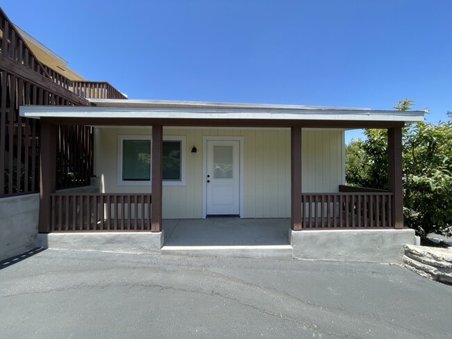 Building Photo - 675 Ocean View Ave