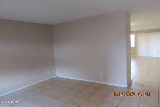 Building Photo - 3326 W Shumway Farm Rd