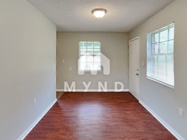 Building Photo - 4053 Doster St SW