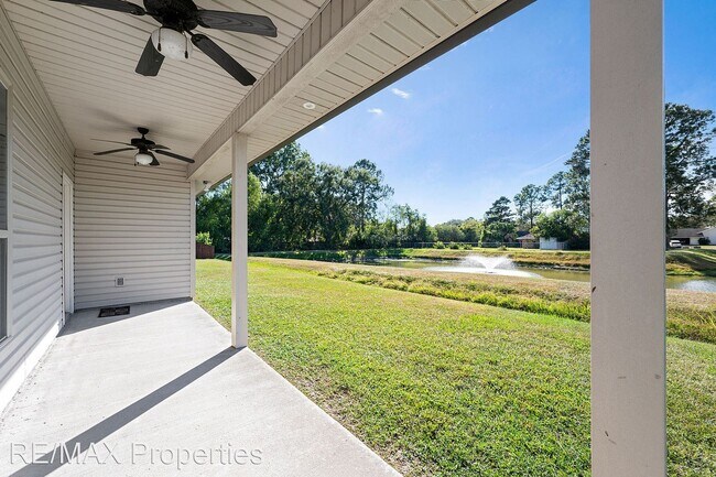 Foto del edificio - 3 br, 2 bath House - 4949 Sweet Birch Drive