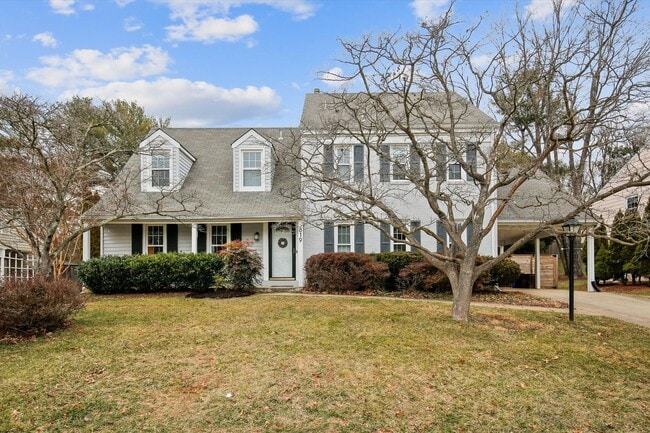 Photo - Fabulous 5BR 2.5BA Located in Close in Roc... House