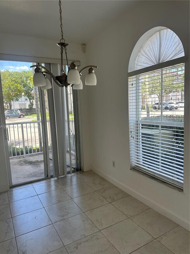 Foto del edificio - 4311 SW 160th Ave