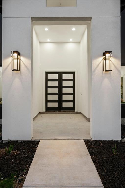 Building Photo - 256 Charro Vis