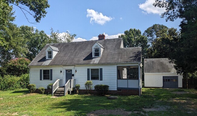 Foto del edificio - 5217 Pine Crest Ave