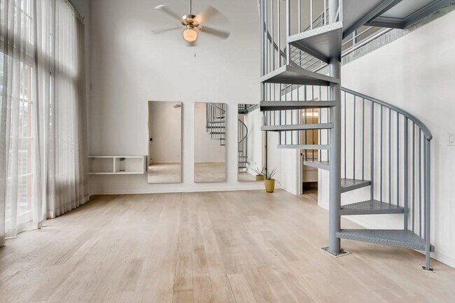 Foto del edificio - 572 Edgewood Ave NE