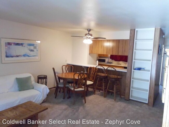 Building Photo - 2 br, 1.5 bath House - 450 McFaul Way #17