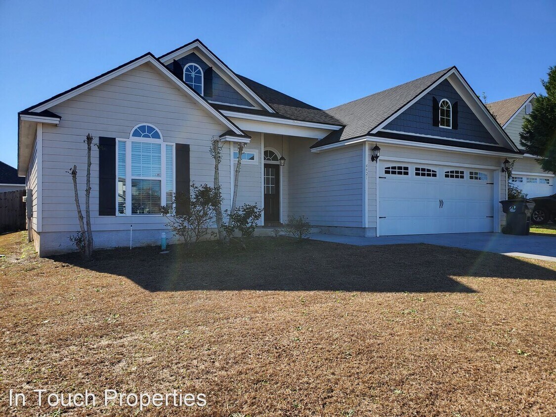 Primary Photo - 4 br, 2 bath House - 4421 Summer Hill Pl