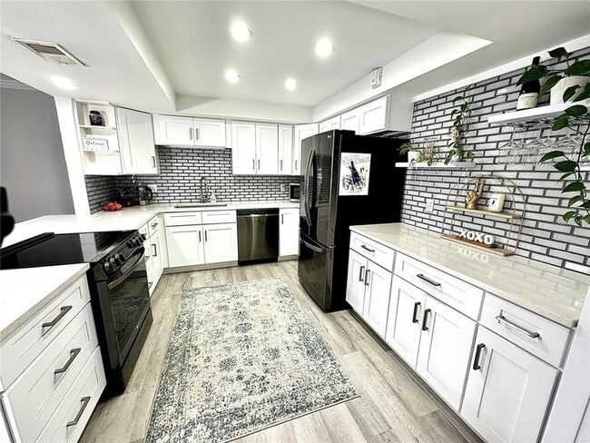 Building Photo - 4908 38th Way S