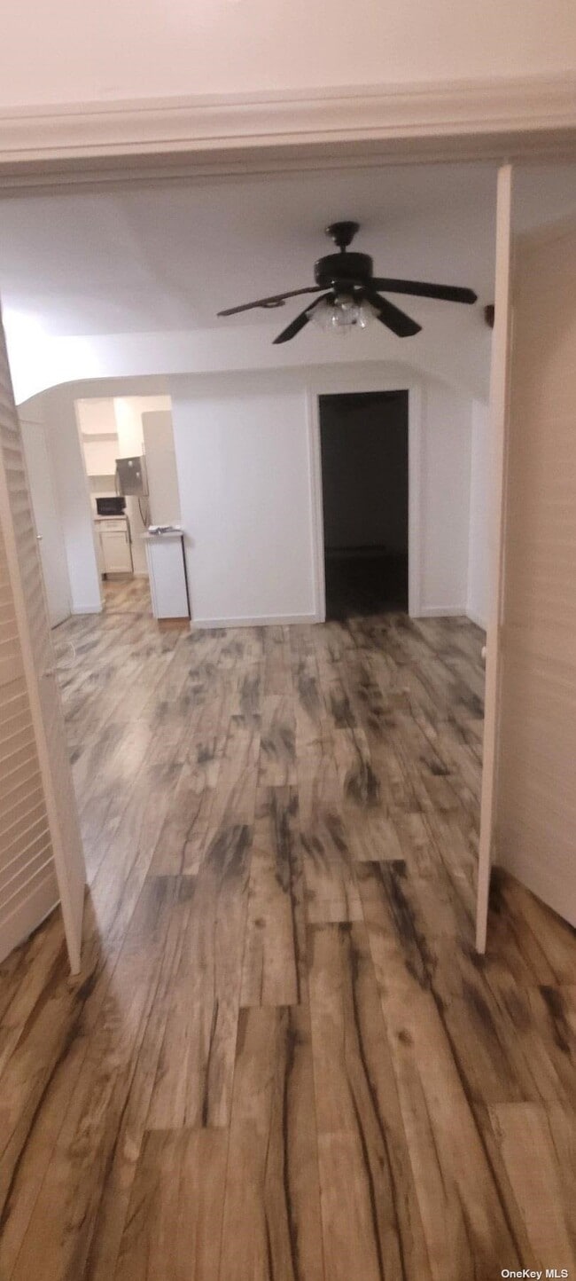 Building Photo - 214-36 112th Rd