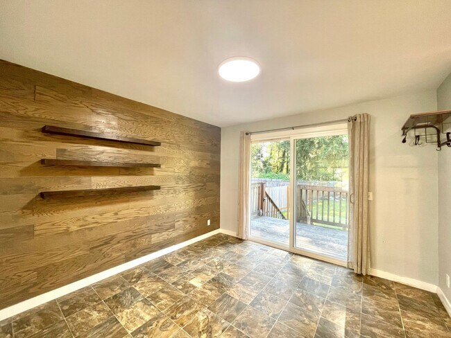 Foto del edificio - SIlverlake SFH with AC for rent