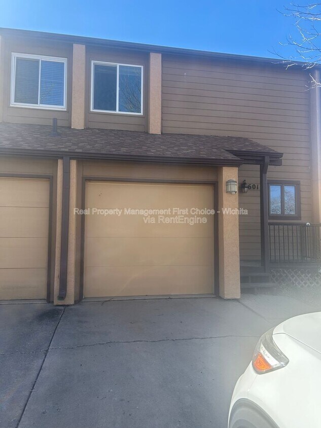 Foto del edificio - 2405 S Capri St