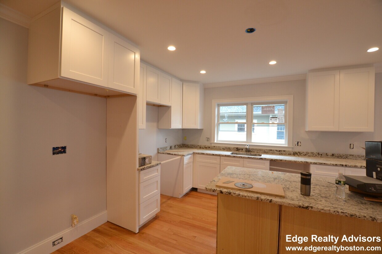 30 Bothwell Rd, Boston, MA 02135 Townhome Rentals in Boston MA
