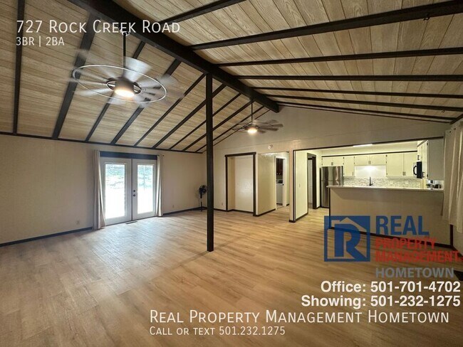 Foto del edificio - 727 Rock Creek Rd