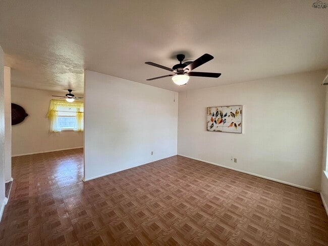 Building Photo - 4723 N Shore Dr