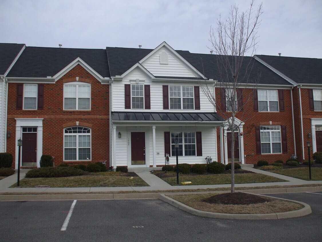 Foto principal - Great Townhome in Glen Allen