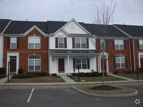 Building Photo - 1408 New Haven Ct
