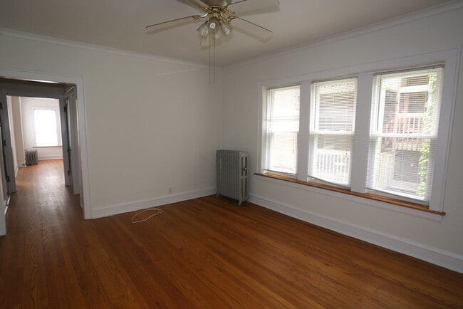 Building Photo - 4303 N Damen Ave.