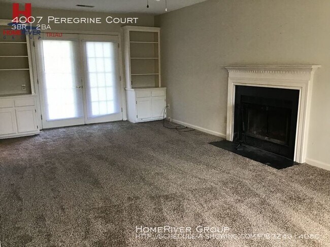 Building Photo - Stunning Two Story Home!!