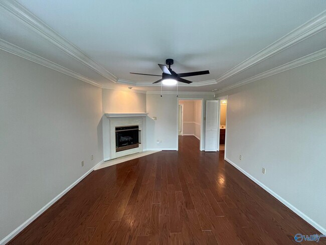 Foto del edificio - 2214 Parkplace St SE