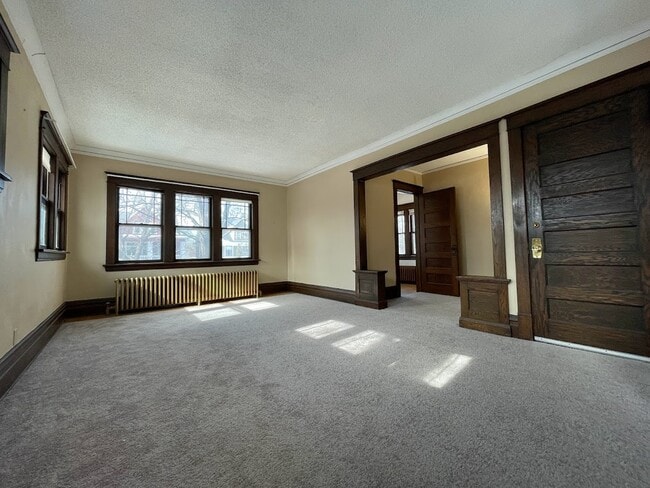 Building Photo - 3241 Humboldt Ave S