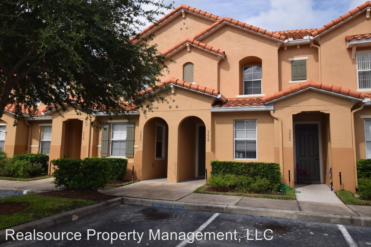 5224 Paradise Cay Cir, Kissimmee, FL 34746 House Rental in Kissimmee
