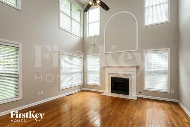 Foto del edificio - 3274 Brooksong Way