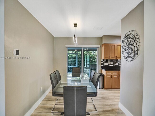 Foto del edificio - 491 SE 23rd Ave