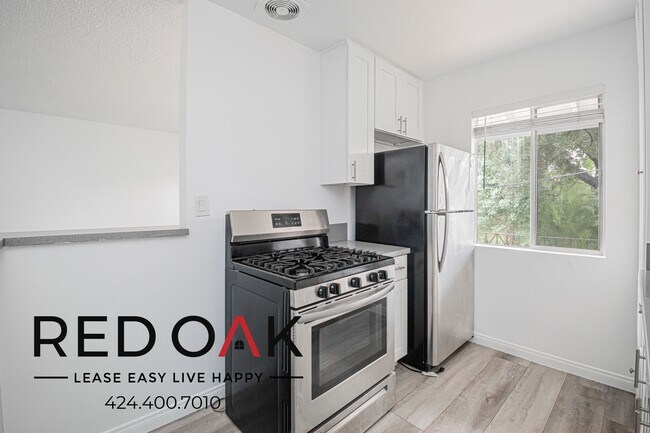 Foto del edificio - 630 N Cerritos Ave