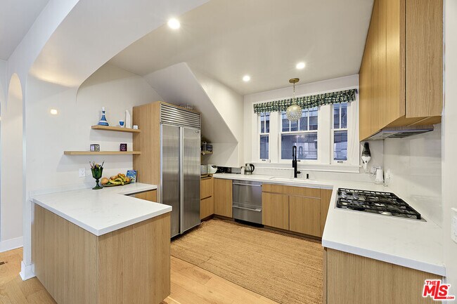 Foto del edificio - 34 Park Ave