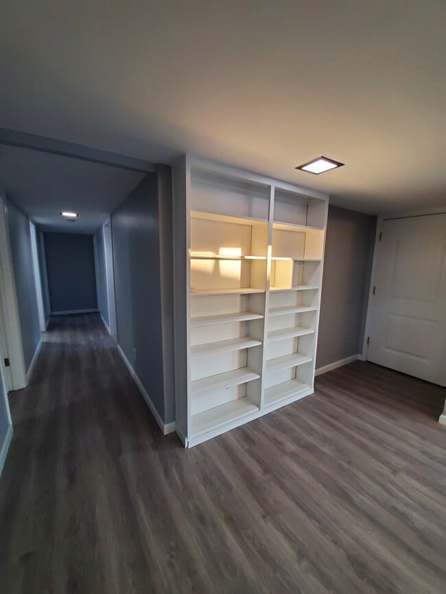 Foto del edificio - 15012 Eastwood Ave