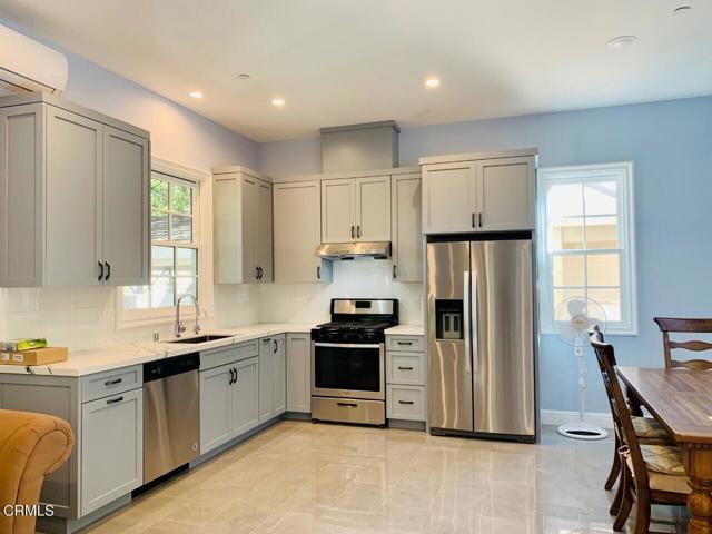 Foto del edificio - 2335 Longden Dr