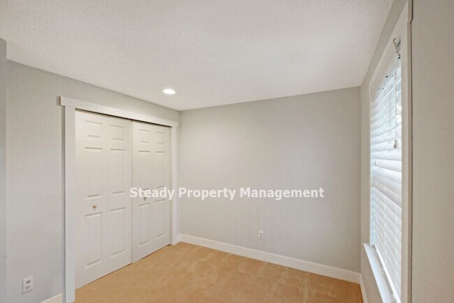 Foto del edificio - Beautiful, Remodeled Home - Fairwood Area