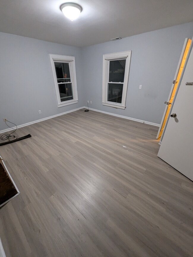 Building Photo - 39 Oxford St