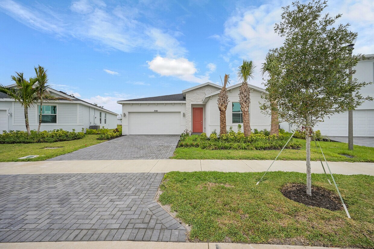 Primary Photo - 3581 Angler Dr