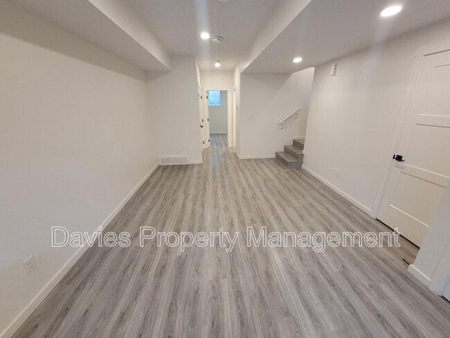 Building Photo - 1227 Podersky Wynd SW